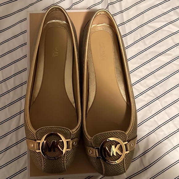 Michael kors flats - Picture 4 of 5